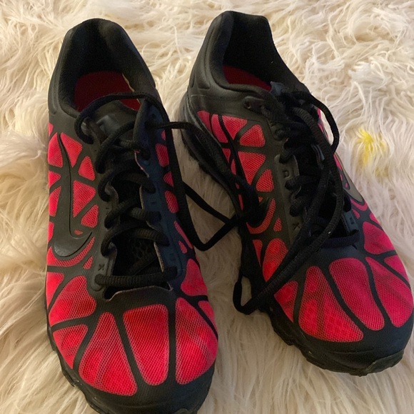 NIKE Air max athletic shoes - Picture 7 of 16